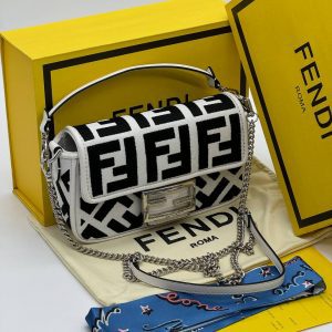 Сумка Fendi