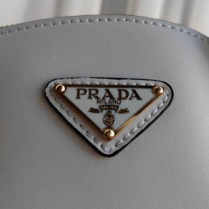 Сумка Prada