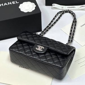 Сумка Chanel Classic