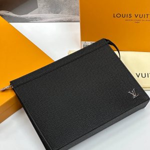 Клатч Louis Vuitton