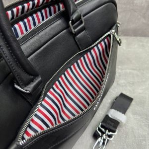 Портфель Tommy Hilfiger