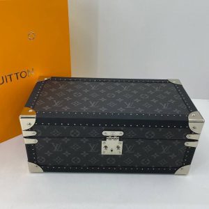 Футляр Louis Vuitton