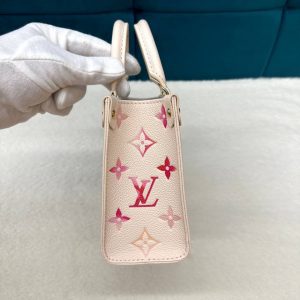 Сумка Louis Vuitton On the go