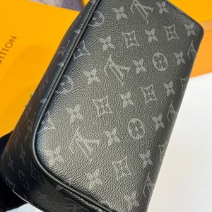 Косметичка Louis Vuitton