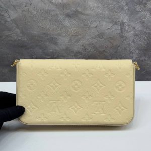 Клатч Louis Vuitton Felicie