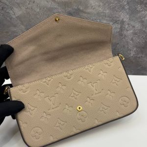 Клатч Louis Vuitton Felicie