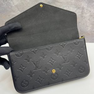 Клатч Louis Vuitton Felicie