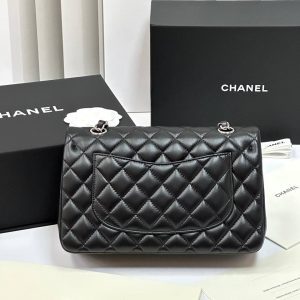 Сумка Chanel Classic