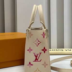 Сумка Louis Vuitton On the go