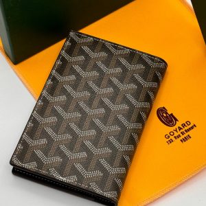 Обложка на паспорт Goyard