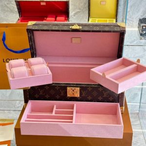 Футляр Louis Vuitton