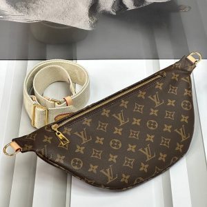 Сумка на пояс Louis Vuitton  High Rise