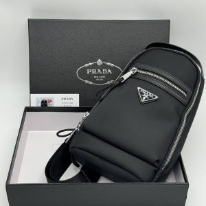 Сумка Prada