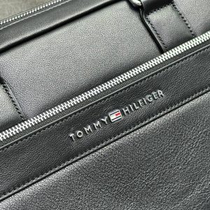 Портфель Tommy Hilfiger