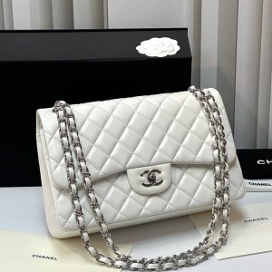 Сумка Chanel Classic