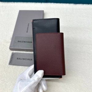 Обложка на паспорт Balenciaga