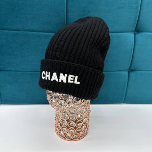 Шапка Chanel