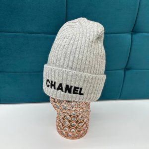 Шапка Chanel