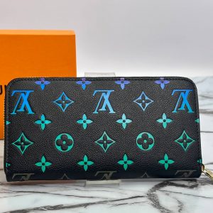 Кошелек Louis Vuitton