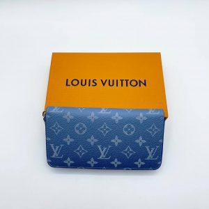 Портмоне Louise Vuitton