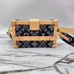 Сумка Louis Vuitton