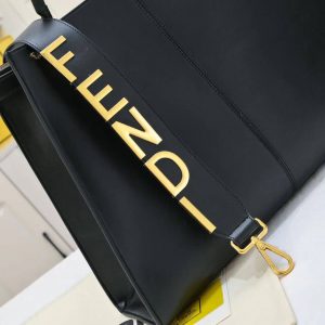 Сумка Fendi Peekaboo X-lite