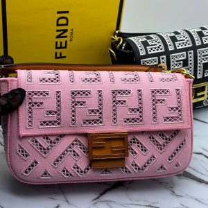 Сумка Fendi Baguette