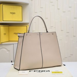 Сумка Fendi Peekaboo X-lite