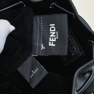 Сумка Fendi Peekaboo X-lite