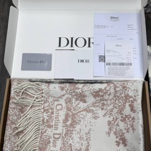 Шарф Dior