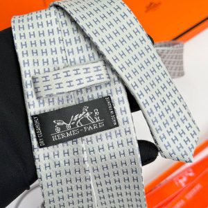 Галстук Hermes Faconnee Upside Down