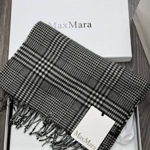 Шарф Max Mara