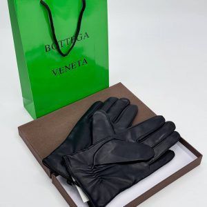 Перчатки Bottega Veneta