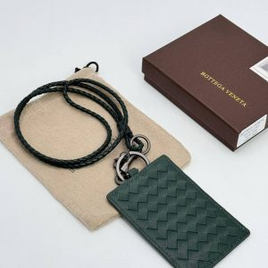 Брелок Bottega Veneta