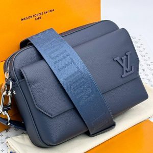 Сумка Louis Vuitton Мессенджер Fastline