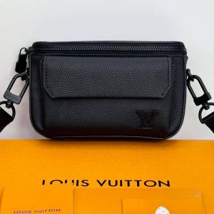 Сумка Louis Vuitton Pilot Wearable