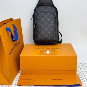 Сумка Louis Vuitton Avenue Sling