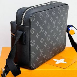 Мужская сумка Louis Vuitton Outdoor