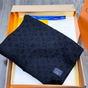 Шарф Louis Vuitton Monogram