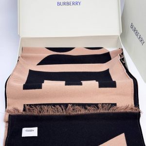 Шарф Burberry