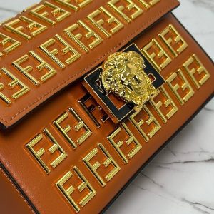 Сумка Fendi Versace Baguette