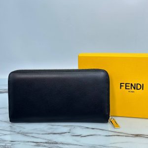 Кошелек Fendi