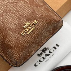 Аксессуар для телефона Coach