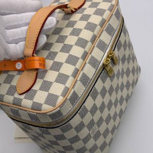 Косметичка Louis Vuitton