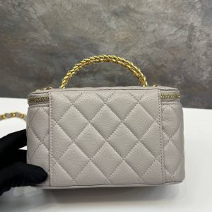 Сумка-косметичка Chanel