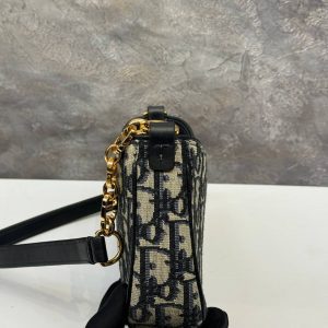 Сумка Dior 30 Montaigne Hobo Avenue