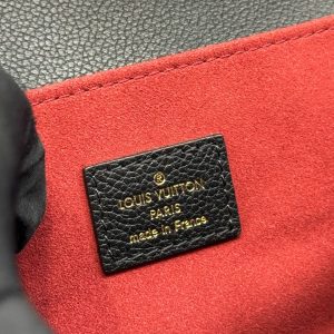 Сумка Louis Vuitton Pochette Metis