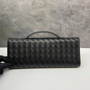 Клатч Bottega Veneta Andiamo