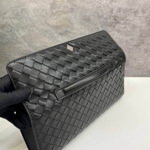 Клатч Bottega Veneta Andiamo