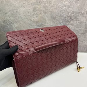 Клатч Bottega Veneta Andiamo